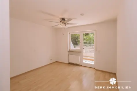BERK Immobilien – Maisonettewohnung zentral gelegen mit besonderer Privatsphäre und Blick ins Grüne - Zimmer 2 (130741)