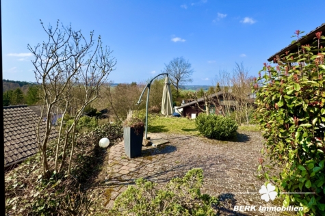 BERK Immobilien – Ferienhaus mit Wintergarten & tollem Ausblick - Aussicht Terrasse (119014)