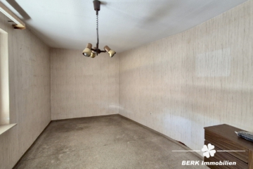 BERK Immobilien – Charmantes Einfamilienhaus mit Potenzial im Herzen von Stockstadt - Kinderzimmer II DG (106180)