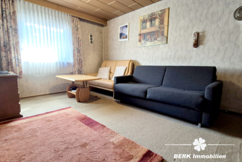 BERK Immobilien – Charmantes Einfamilienhaus mit Potenzial im Herzen von Stockstadt - Wohnbereich (115388)