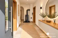 Eingangsbereich KI generiert