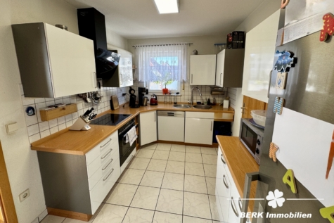 RESERVIERT – BERK Immobilien – großzügige Eigentumswohnung in zentraler Lage von Walldürn - Küche (118365)