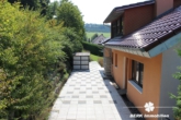 BERK Immobilien - BERK Immobilien – Mehrfamilienhaus mit vielen Möglichkeiten – Selbstnutzer oder Kapitalanlage in Hardheim – Bretzingen
