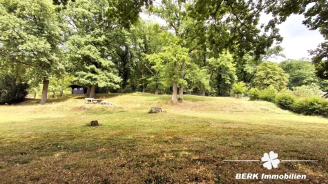 BERK Immobilien – großzügiges Grundstück in idyllischer Waldrandlage mit herrlichem Panoramablick in Klingenberg/Röllfeld - Bild (125369)
