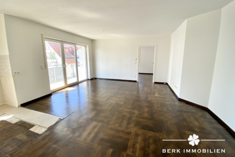 BERK Immobilien – Moderne großzügige 3-Zimmer-ETW in gefragter Lage von Seligenstadt - Wohn-Ess-Bereich (126215)