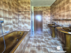 Badezimmer EG