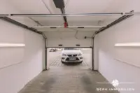Garage u. Stellplatz