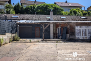 BERK Immobilien – Wohnen mit Potenzial: Unkonventionelle Immobilie in Hausen - Außenaufnahme (106369)