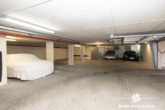 Tiefgaragenstellplatz - BERK Immobilien – Komfort trifft Lage: Barrierearme Eigentumswohnung mit Balkon