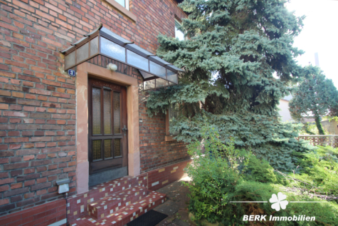 BERK Immobilien – bebautes Bauträgergrundstück + Gartengrundstück in begehrter Main-Lage - Eingangsbereich (116087)