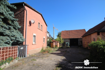 BERK Immobilien – bebautes Bauträgergrundstück + Gartengrundstück in begehrter Main-Lage - Hof (108207)