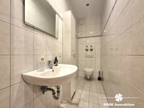 *VERKAUFT* BERK Immobilien – bezugsfertige 3-Zimmer-Wohnung mit privaten, wohnungseigenen Kellerräumen - Gäste WC (118254)
