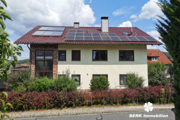 BERK Immobilien – MFH, Mehrgenerationenhaus, Anlageobjekt – Gelegenheit in Eschau mit drei Wohnungen - BERK Immobilien - Fassade (104919)