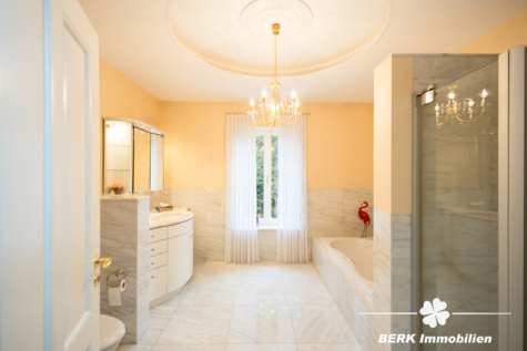 BERK Immobilien – Licht, Ruhe & Weitblick: Ihr neues Zuhause in bester Lage von Haibach - Bad (118732)