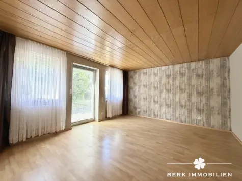 BERK Immobilien – Charmantes Fachwerkhaus mit Geschichte und besonderem Wohnflair - Zimmer 2 (130905)