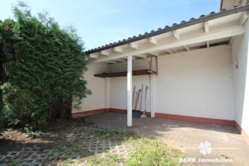 BERK Immobilien – Solides Wohnhaus mit 5 Schlafzimmern und praktischem Anbau - Freisitz (106975)