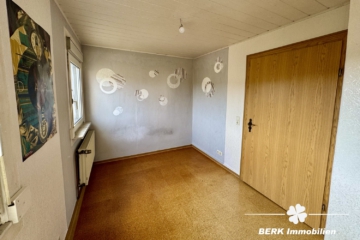 BERK Immobilien – Gepflegtes Einfamilienhaus mit Charme in Mudau-Reisenbach zu verkaufen - Kinderzimmer1 OG (104382)