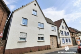 Außenansicht - BERK Immobilien – Zweifamilienhaus mit Werkstatt, Lagerraum und viel Potenzial in Mömlingen