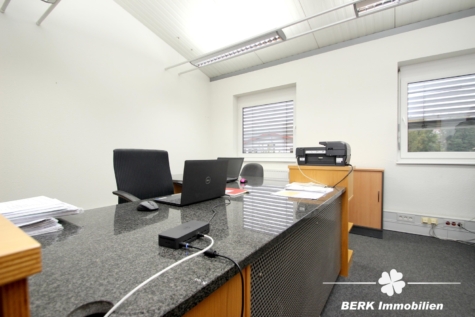 BERK Immobilien – Günstige Gelegenheit! Produktions- Lager- und Büroflächen auf insgesamt ca. 2225m² - Büro (114987)