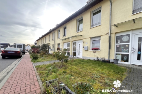 *RESERVIERT* BERK Immobilien – gemütliches Reihenmittelhaus in Hasselroth - Aussenansicht (115921)