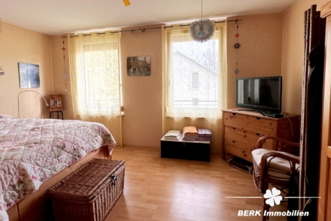 *RESERVIERT* BERK Immobilien – gemütliches Reihenmittelhaus in Hasselroth - Schlafzimmer OG (115934)