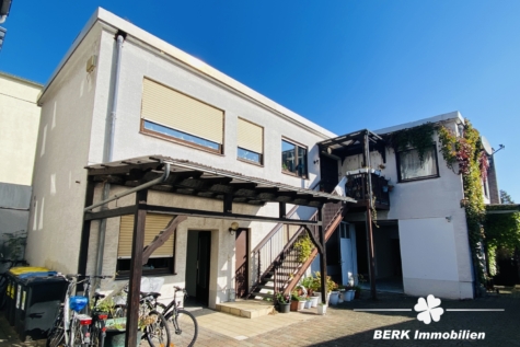 Renditestark, zentral & vielseitig: Großzügiges Wohn Gewerbe Objekt, 2 Häuser, 590m² Wohn/Nutzfl., 710m² Grund, Toplage - Wohn-Gewerbe-Einheit (Hinterhaus) (125323)