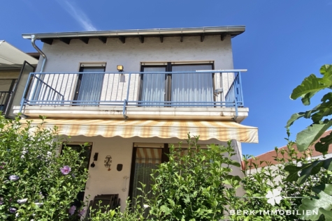 BERK Immobilien – Ideales Familien Zuhause mit viel Potential und Südgarten - Terrasse und Balkon (125949)