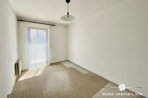 RESERVIERT BERK Immobilien – Ideales Familien Zuhause mit viel Potential und Südgarten - Kinderzimmer 1 (130215)