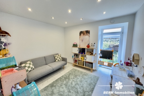 BERK Immobilien – Wohnen mit Stil – EFH mit Mainblick & Terrasse in Stadtprozelten - Kinder- Spielzimmer EG (118756)